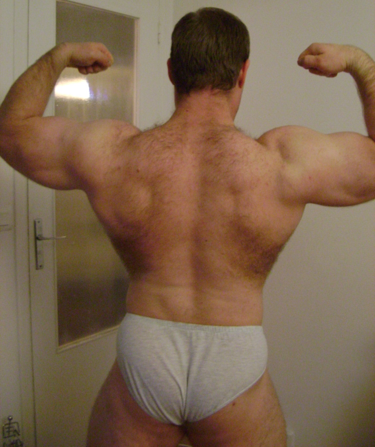 Back, 8 january 2011, starting diet. Back, 8 january 2011, starting diet.
